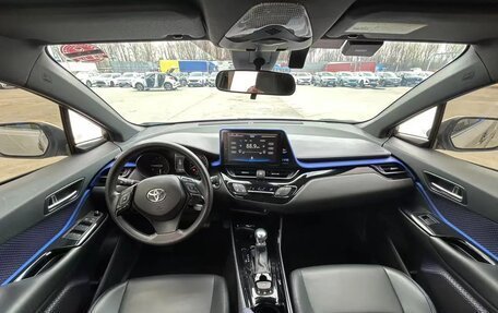 Toyota C-HR I рестайлинг, 2021 год, 1 850 000 рублей, 5 фотография
