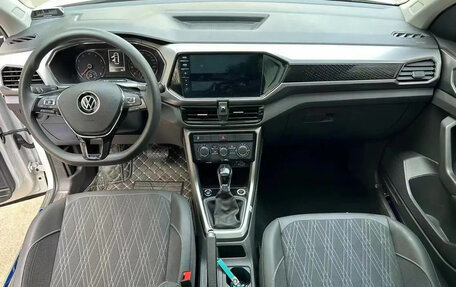 Volkswagen T-Cross I, 2022 год, 1 311 000 рублей, 3 фотография