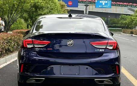 Buick Regal VI, 2021 год, 1 600 000 рублей, 6 фотография