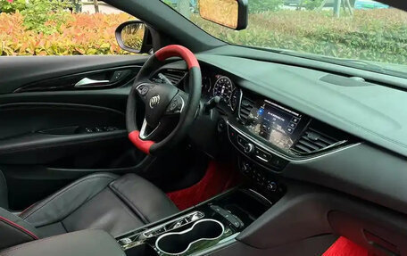 Buick Regal VI, 2021 год, 1 600 000 рублей, 13 фотография