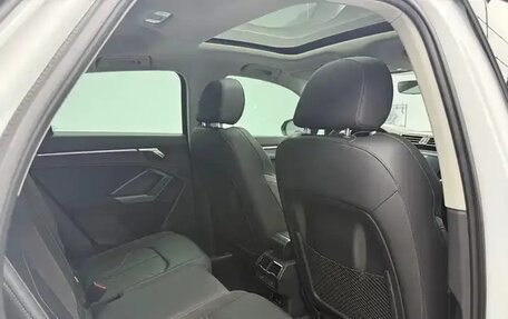 Audi Q3, 2022 год, 2 800 000 рублей, 10 фотография