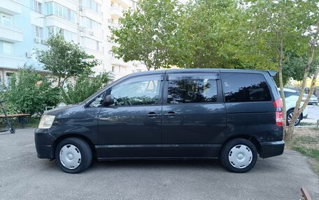 Toyota Noah III, 2004 год, 870 000 рублей, 8 фотография