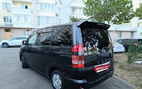 Toyota Noah III, 2004 год, 870 000 рублей, 7 фотография