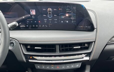 Cadillac CT5 I, 2022 год, 32 фотография