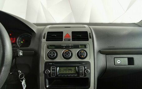 Volkswagen Touran III, 2009 год, 555 000 рублей, 11 фотография