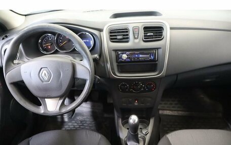 Renault Logan II, 2016 год, 574 200 рублей, 9 фотография