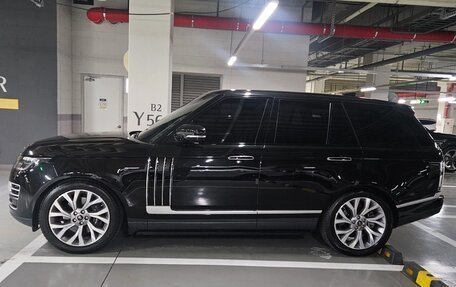 Land Rover Range Rover IV рестайлинг, 2022 год, 11 700 000 рублей, 2 фотография