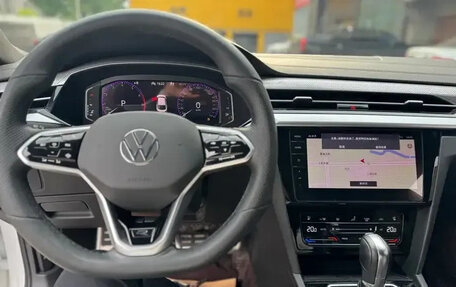 Volkswagen Passat CC, 2022 год, 2 690 000 рублей, 14 фотография