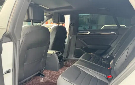 Volkswagen Passat CC, 2022 год, 2 690 000 рублей, 12 фотография