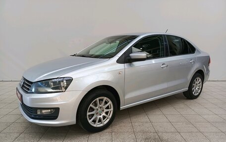 Volkswagen Polo VI (EU Market), 2015 год, 989 000 рублей, 1 фотография