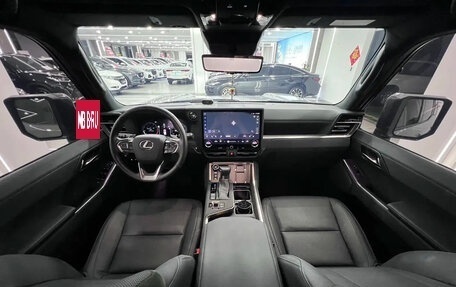 Lexus GX, 2024 год, 13 561 000 рублей, 3 фотография