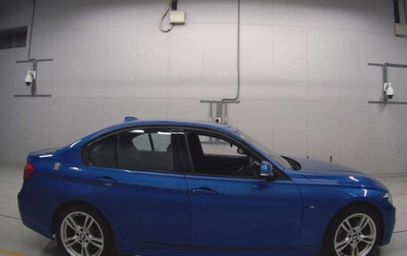 BMW 3 серия, 2017 год, 1 238 000 рублей, 3 фотография