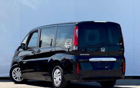 Honda Stepwgn IV, 2015 год, 1 570 000 рублей, 5 фотография