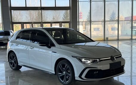 Volkswagen Golf VIII, 2021 год, 1 600 000 рублей, 3 фотография
