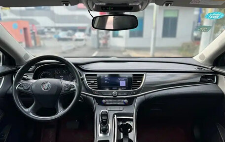 Buick LaCrosse III, 2021 год, 1 490 000 рублей, 11 фотография