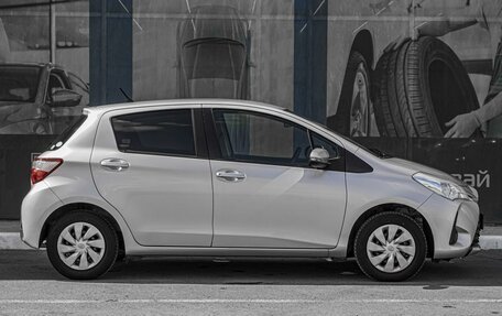 Toyota Vitz, 2018 год, 1 219 000 рублей, 5 фотография