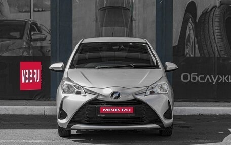 Toyota Vitz, 2018 год, 1 219 000 рублей, 3 фотография