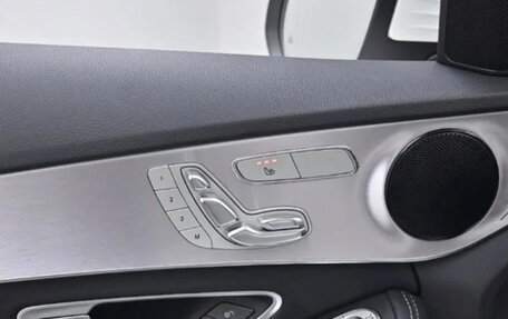Mercedes-Benz C-Класс, 2020 год, 2 450 000 рублей, 15 фотография