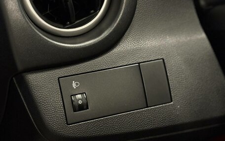 Mazda 2 III, 2011 год, 697 000 рублей, 10 фотография