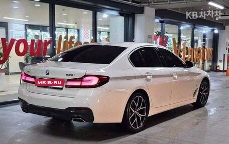 BMW 5 серия, 2022 год, 5 650 000 рублей, 4 фотография