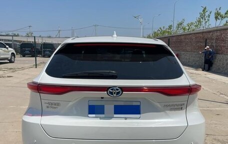 Toyota Harrier, 2022 год, 3 290 000 рублей, 8 фотография