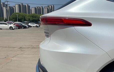 Toyota Harrier, 2022 год, 3 290 000 рублей, 9 фотография