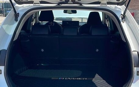 Toyota Harrier, 2022 год, 3 290 000 рублей, 18 фотография