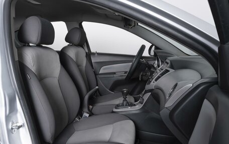 Chevrolet Cruze II, 2011 год, 790 000 рублей, 8 фотография