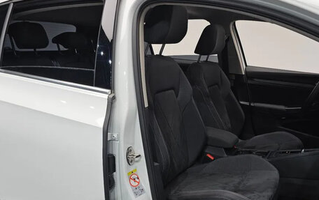 Volkswagen Golf VIII, 2022 год, 2 570 000 рублей, 10 фотография