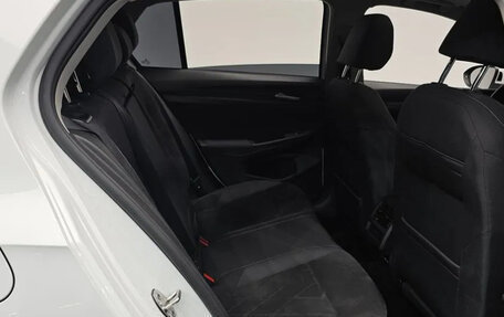 Volkswagen Golf VIII, 2022 год, 2 570 000 рублей, 11 фотография