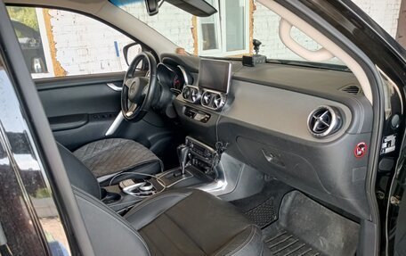 Mercedes-Benz X-Класс I, 2018 год, 3 550 000 рублей, 14 фотография