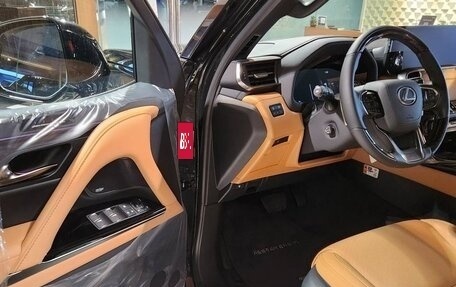 Lexus LX, 2025 год, 21 805 556 рублей, 17 фотография