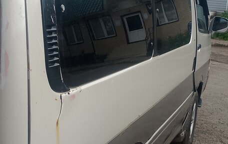 Toyota HiAce H100, 1989 год, 450 000 рублей, 19 фотография
