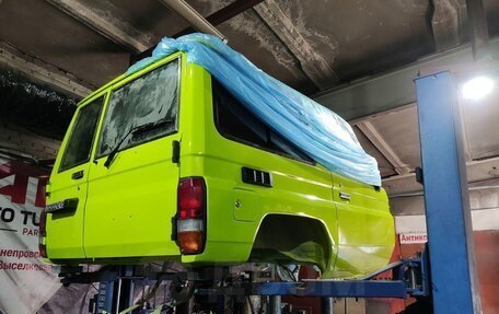 Toyota Land Cruiser 70, 1985 год, 1 740 000 рублей, 27 фотография