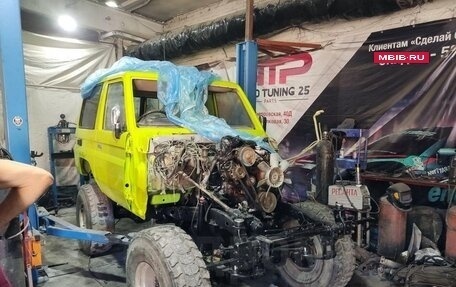 Toyota Land Cruiser 70, 1985 год, 1 740 000 рублей, 31 фотография
