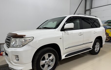 Toyota Land Cruiser 200, 2011 год, 177 000 рублей, 3 фотография