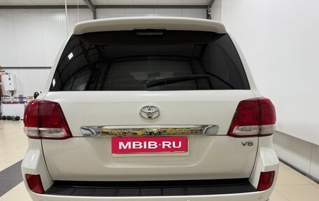 Toyota Land Cruiser 200, 2011 год, 177 000 рублей, 6 фотография