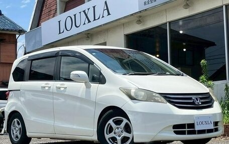 Honda Freed I, 2011 год, 725 000 рублей, 3 фотография