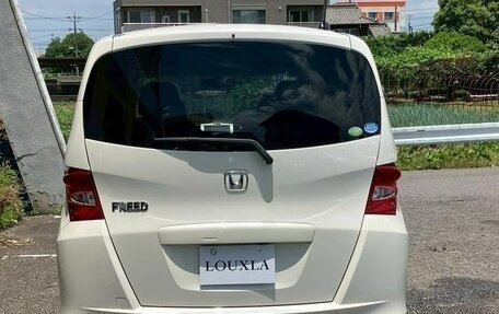 Honda Freed I, 2011 год, 725 000 рублей, 14 фотография