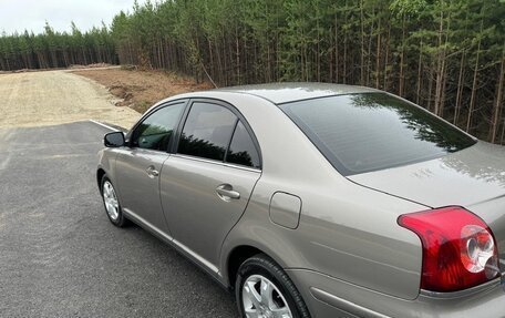 Toyota Avensis III рестайлинг, 2006 год, 800 000 рублей, 6 фотография