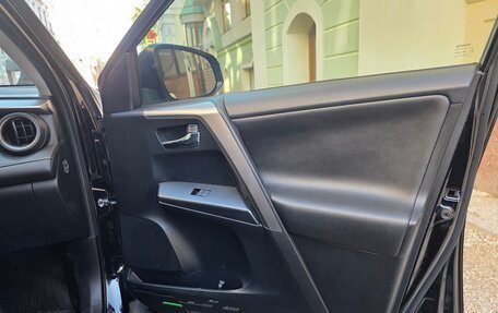 Toyota RAV4, 2016 год, 2 570 000 рублей, 9 фотография