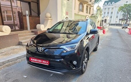 Toyota RAV4, 2016 год, 2 570 000 рублей, 3 фотография