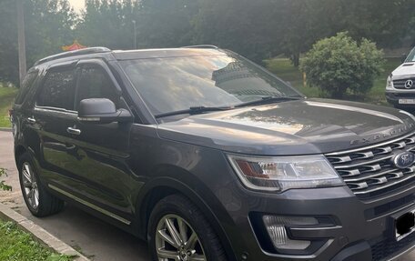Ford Explorer VI, 2017 год, 2 440 000 рублей, 4 фотография
