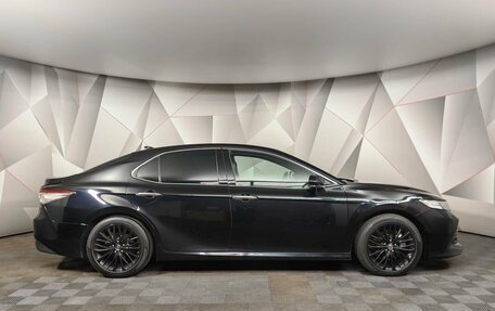 Toyota Camry, 2018 год, 2 715 000 рублей, 6 фотография