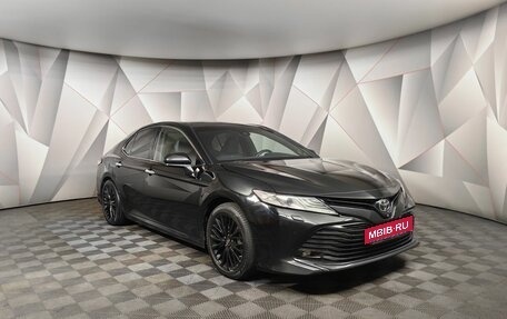 Toyota Camry, 2018 год, 2 715 000 рублей, 3 фотография