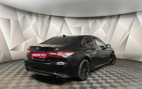 Toyota Camry, 2018 год, 2 715 000 рублей, 2 фотография