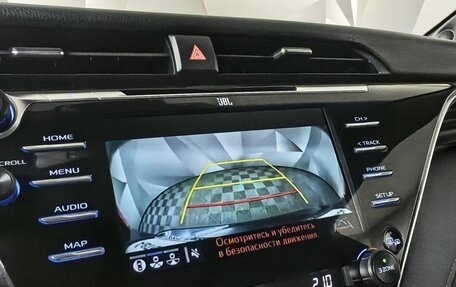 Toyota Camry, 2018 год, 2 715 000 рублей, 16 фотография