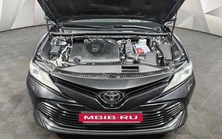Toyota Camry, 2018 год, 2 715 000 рублей, 20 фотография
