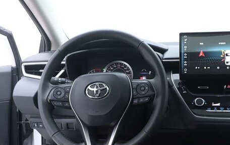 Toyota Corolla, 2022 год, 1 450 000 рублей, 5 фотография