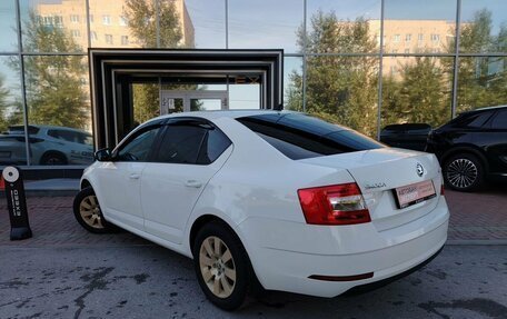 Skoda Octavia, 2017 год, 1 275 000 рублей, 8 фотография